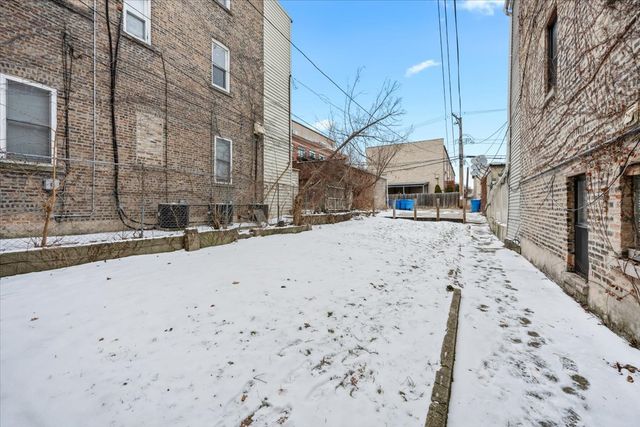 934 W 35th Place, Chicago, IL 60609