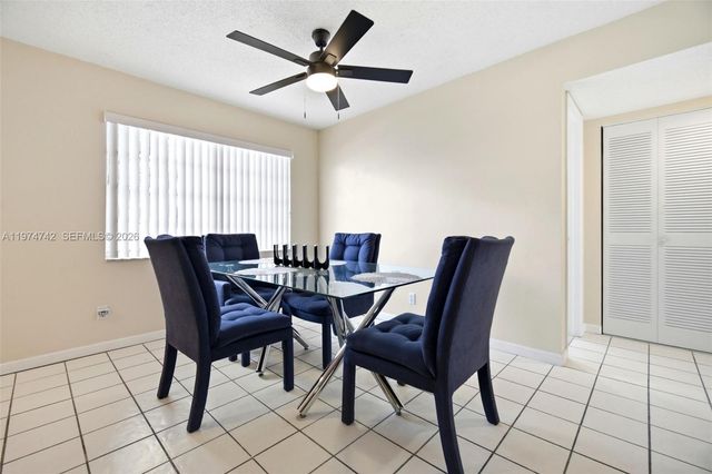 4270 NW 40th Street 104, Lauderdale Lakes, FL 33319