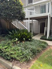 1510 Wynnes Ridge SE Circle, Marietta, GA 30067