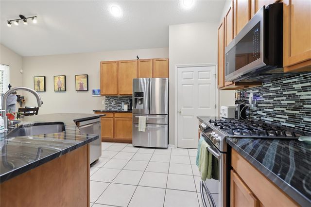 423 VICTORIA HILLS DRIVE, Deland, FL 32724
