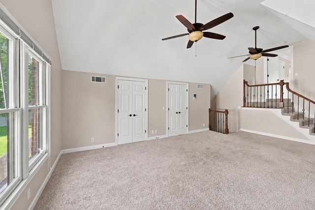 8009 Montcastle Dr, Nashville, TN 37221