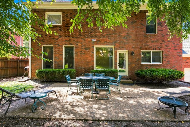 8009 Montcastle Dr, Nashville, TN 37221