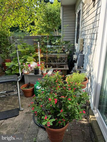 11 HILLCROFT WAY, Newtown, PA 18940