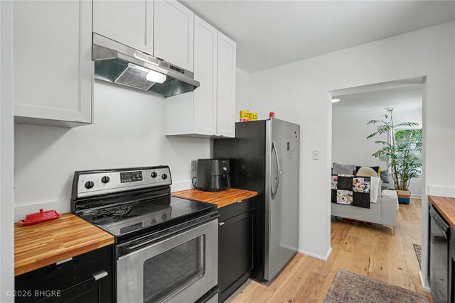 2906 Adams Avenue, Des Moines, IA 50310