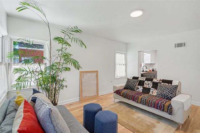 2906 Adams Avenue, Des Moines, IA 50310