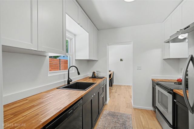 2906 Adams Avenue, Des Moines, IA 50310