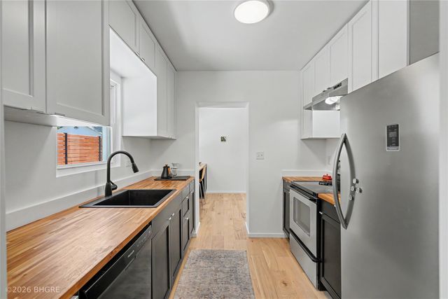 2906 Adams Avenue, Des Moines, IA 50310