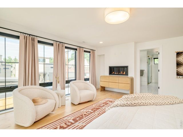 2485 Oak St, Denver, CO 80212