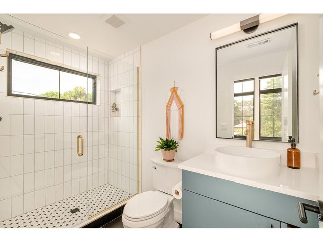 2485 Oak St, Denver, CO 80212