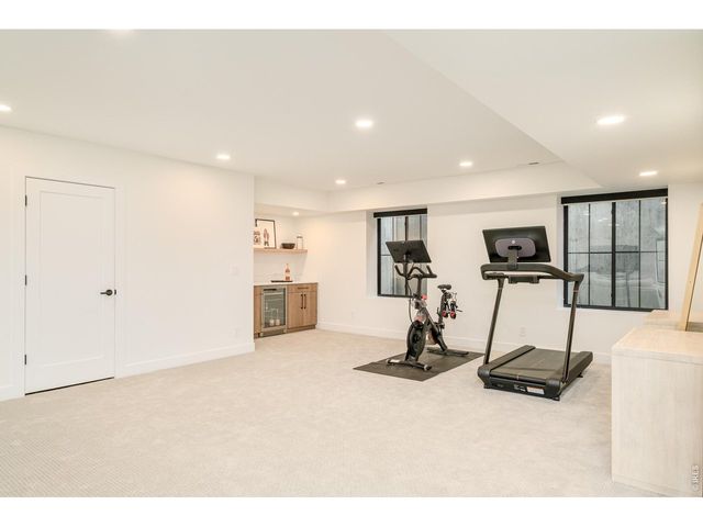 2485 Oak St, Denver, CO 80212