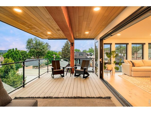 2485 Oak St, Denver, CO 80212