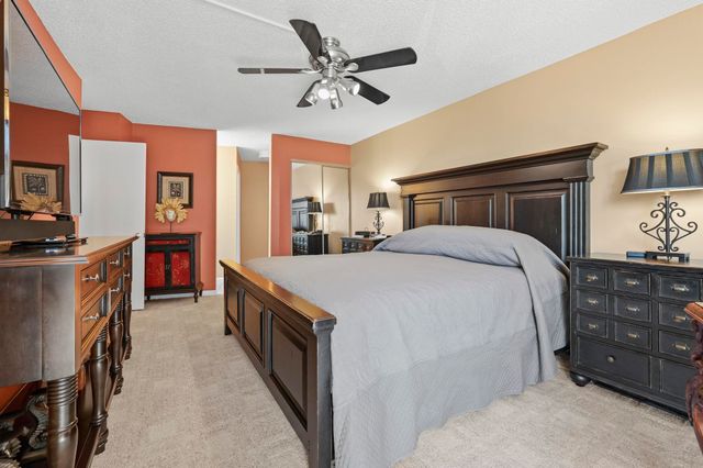 400 20th Ave N Apt 1205, Myrtle Beach, SC 29577