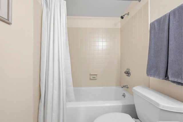 400 20th Ave N Apt 1205, Myrtle Beach, SC 29577