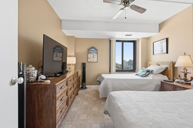 400 20th Ave N Apt 1205, Myrtle Beach, SC 29577