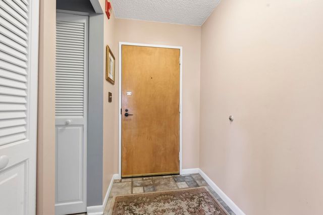 400 20th Ave N Apt 1205, Myrtle Beach, SC 29577