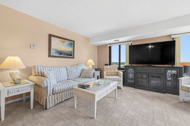 400 20th Ave N Apt 1205, Myrtle Beach, SC 29577