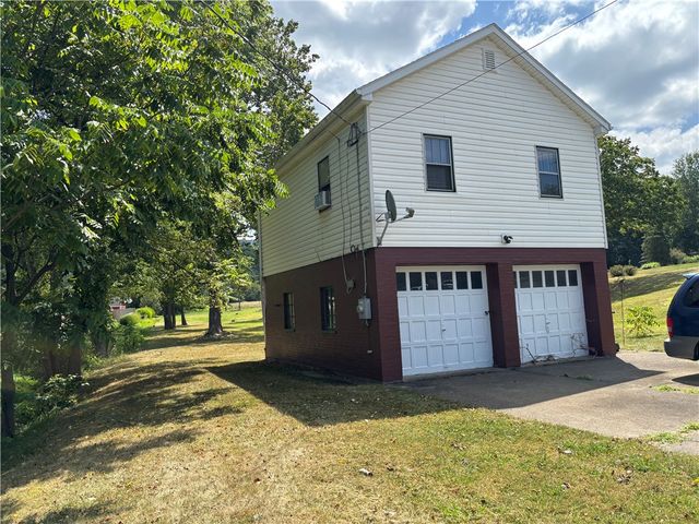 264 Hopwood Fairchance Rd, South Union Twp, PA 15401