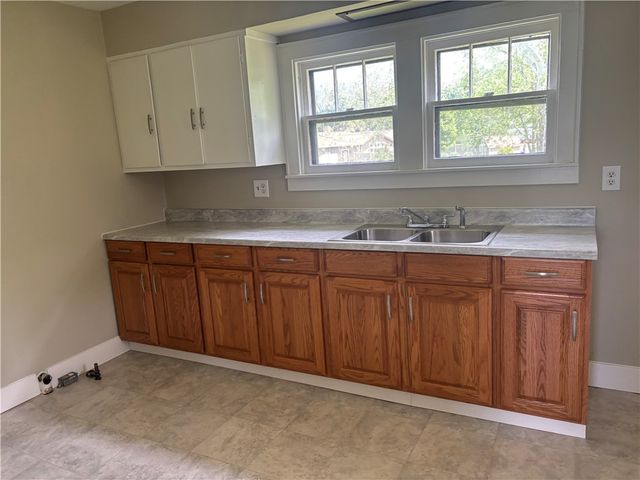 264 Hopwood Fairchance Rd, South Union Twp, PA 15401