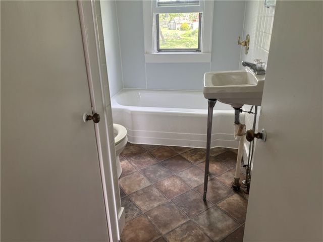 264 Hopwood Fairchance Rd, South Union Twp, PA 15401
