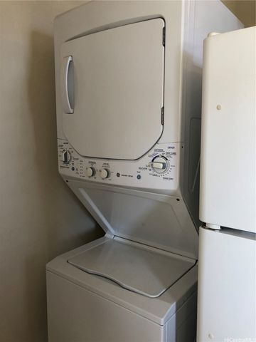 1556 Piikoi Street 1108, Honolulu, HI 96822