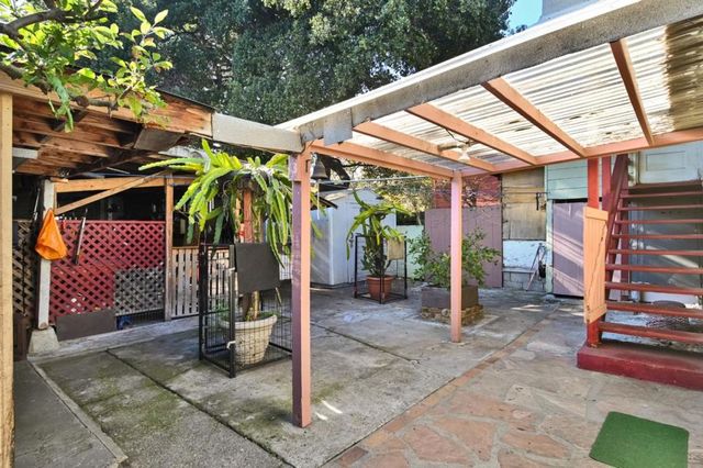 2819 E 23rd Street, Oakland, CA 94601