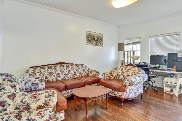 2819 E 23rd Street, Oakland, CA 94601