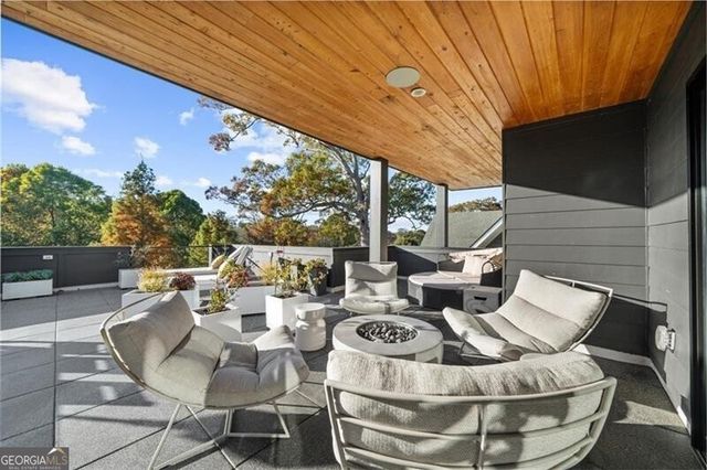 501 Terrace Avenue NE, Atlanta, GA 30307