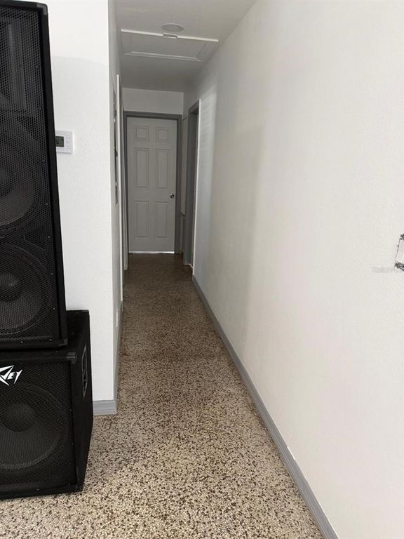 Image 19 of property listing at 342 CAMPUS VIEW DRIVE, Orlando, FL 32810