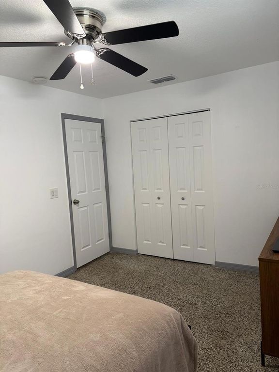 Image 23 of property listing at 342 CAMPUS VIEW DRIVE, Orlando, FL 32810