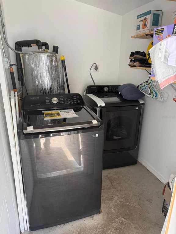 Image 34 of property listing at 342 CAMPUS VIEW DRIVE, Orlando, FL 32810