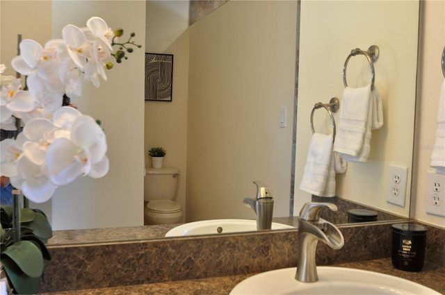 25012 CHIPSHOT COURT, Sorrento, FL 32776