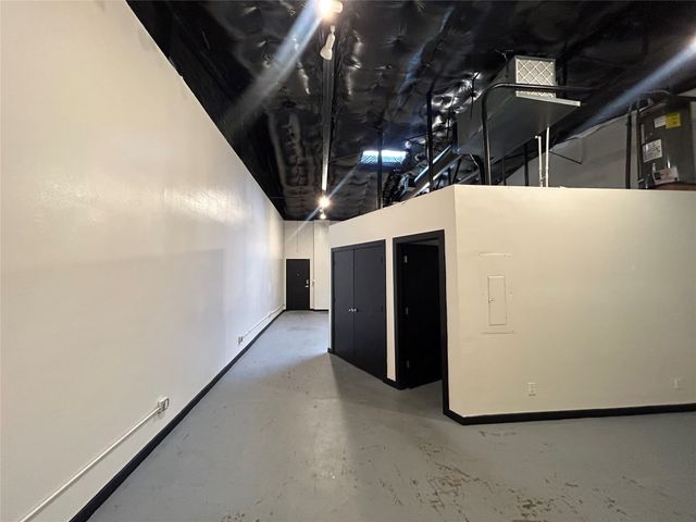 2007 S Ervay Street 2005-104, Dallas, TX 75215