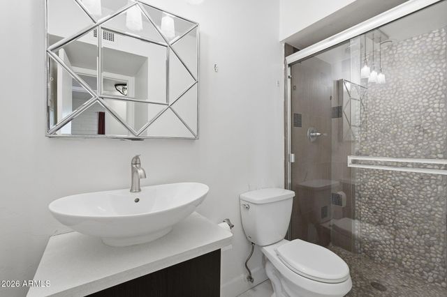 1901 E Missouri Avenue 204, Phoenix, AZ 85016