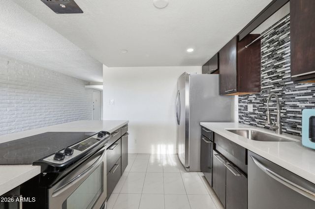 1901 E Missouri Avenue 204, Phoenix, AZ 85016