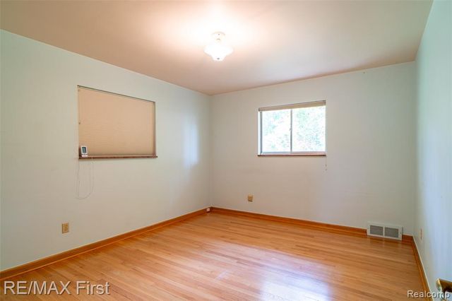 8636 Kidley Drive, Sterling Heights, MI 48314