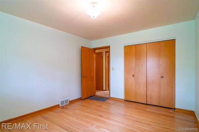 8636 Kidley Drive, Sterling Heights, MI 48314