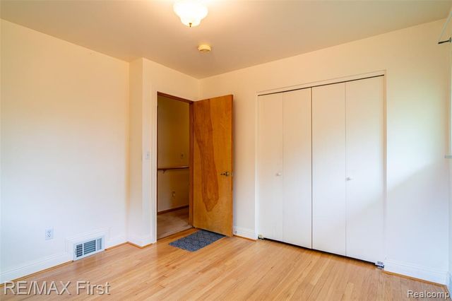 8636 Kidley Drive, Sterling Heights, MI 48314