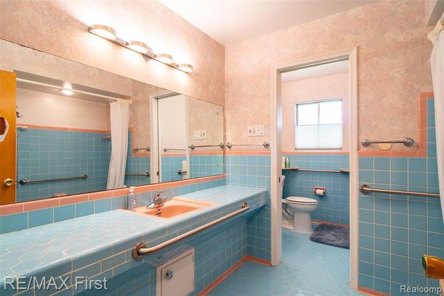 8636 Kidley Drive, Sterling Heights, MI 48314