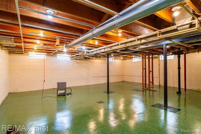 8636 Kidley Drive, Sterling Heights, MI 48314
