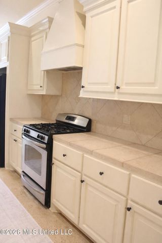 148 W Pinebrook Drive, Brandon, MS 39047