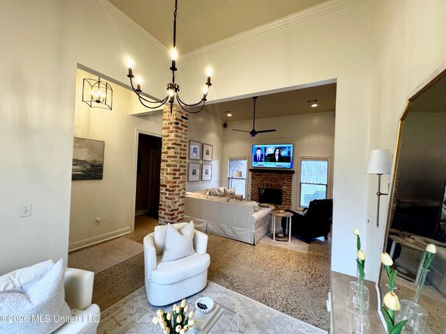 148 W Pinebrook Drive, Brandon, MS 39047