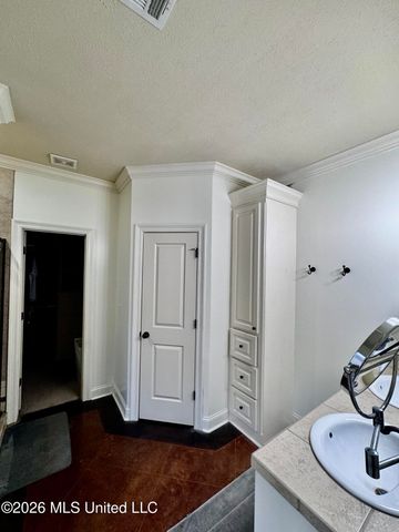 148 W Pinebrook Drive, Brandon, MS 39047