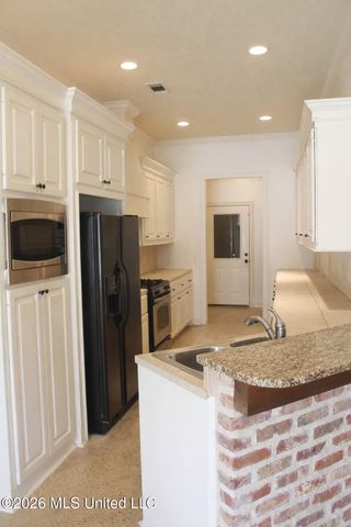 148 W Pinebrook Drive, Brandon, MS 39047