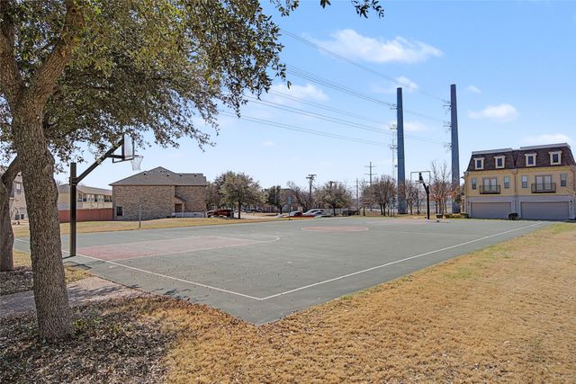 317 Metropolitan Drive, Plano, TX 75023