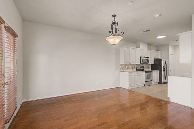 317 Metropolitan Drive, Plano, TX 75023