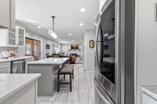 13413 Georgia Circle, Apple Valley, MN 55124