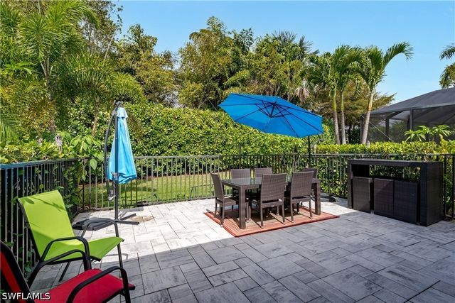 14943 EDGEWATER CIR, Naples, FL 34114