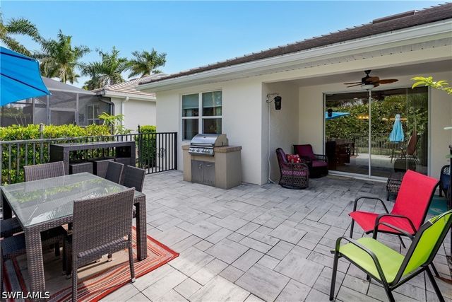 14943 EDGEWATER CIR, Naples, FL 34114