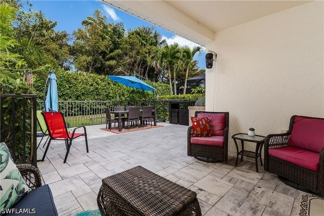 14943 EDGEWATER CIR, Naples, FL 34114