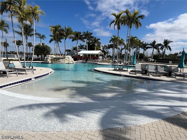 14943 EDGEWATER CIR, Naples, FL 34114